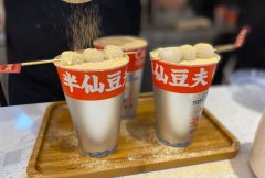 過(guò)氣的餐飲小吃品牌，通過(guò)設(shè)計(jì)策劃一年連開3000家，半仙豆夫如何做到的？